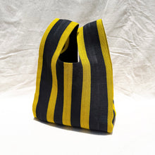 Load image into Gallery viewer, Kékeré Bag in Aso-oke