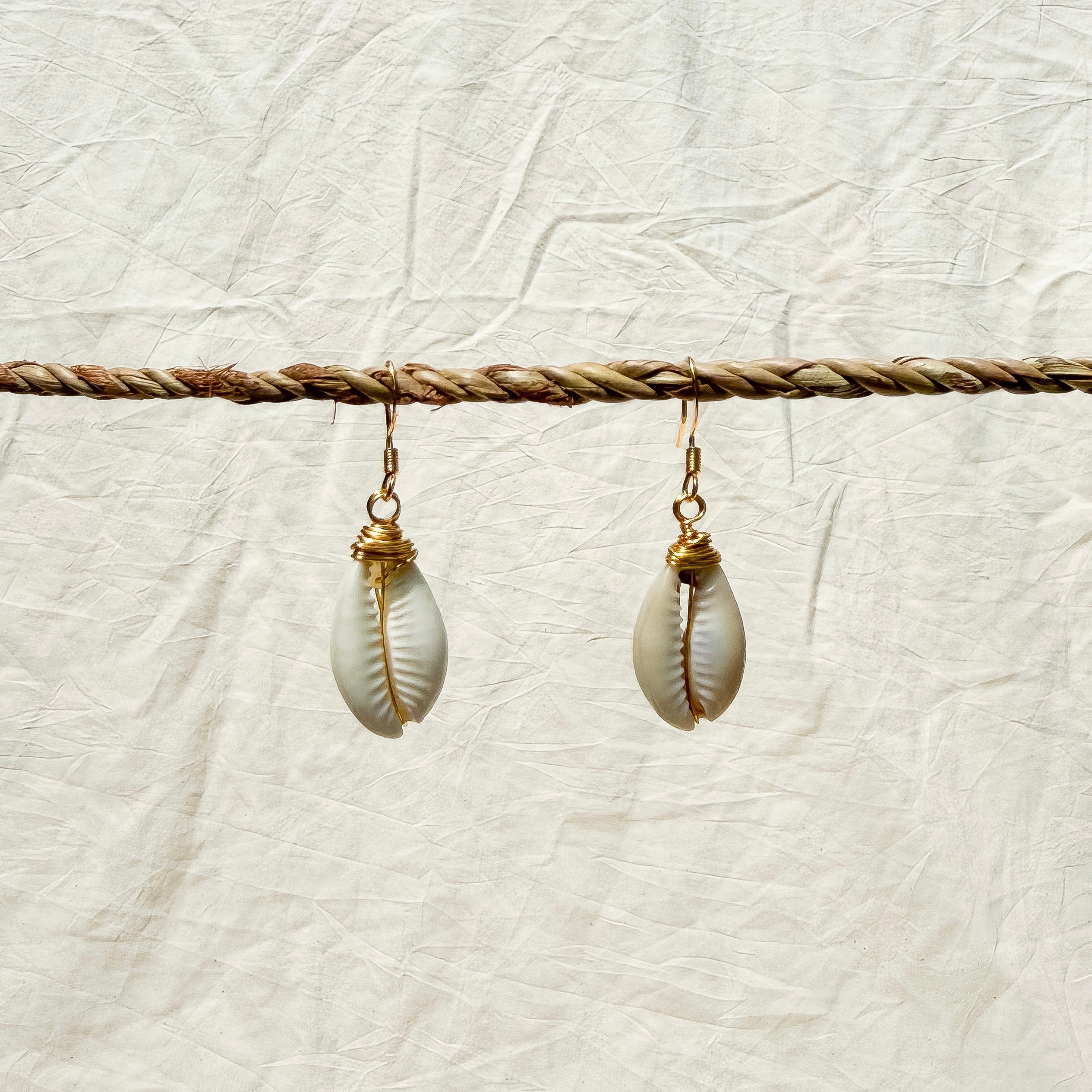 X-Small Cowry Earrings