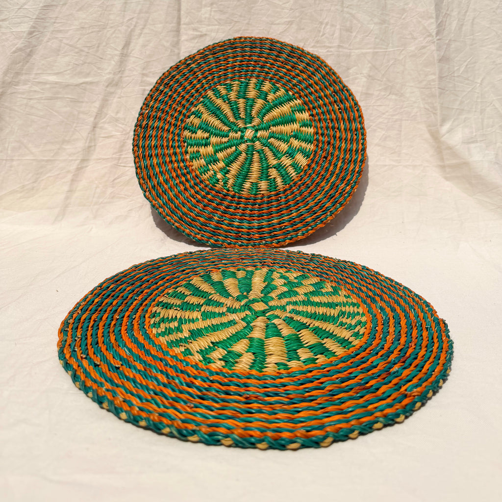 Akula Placemats Set of 2