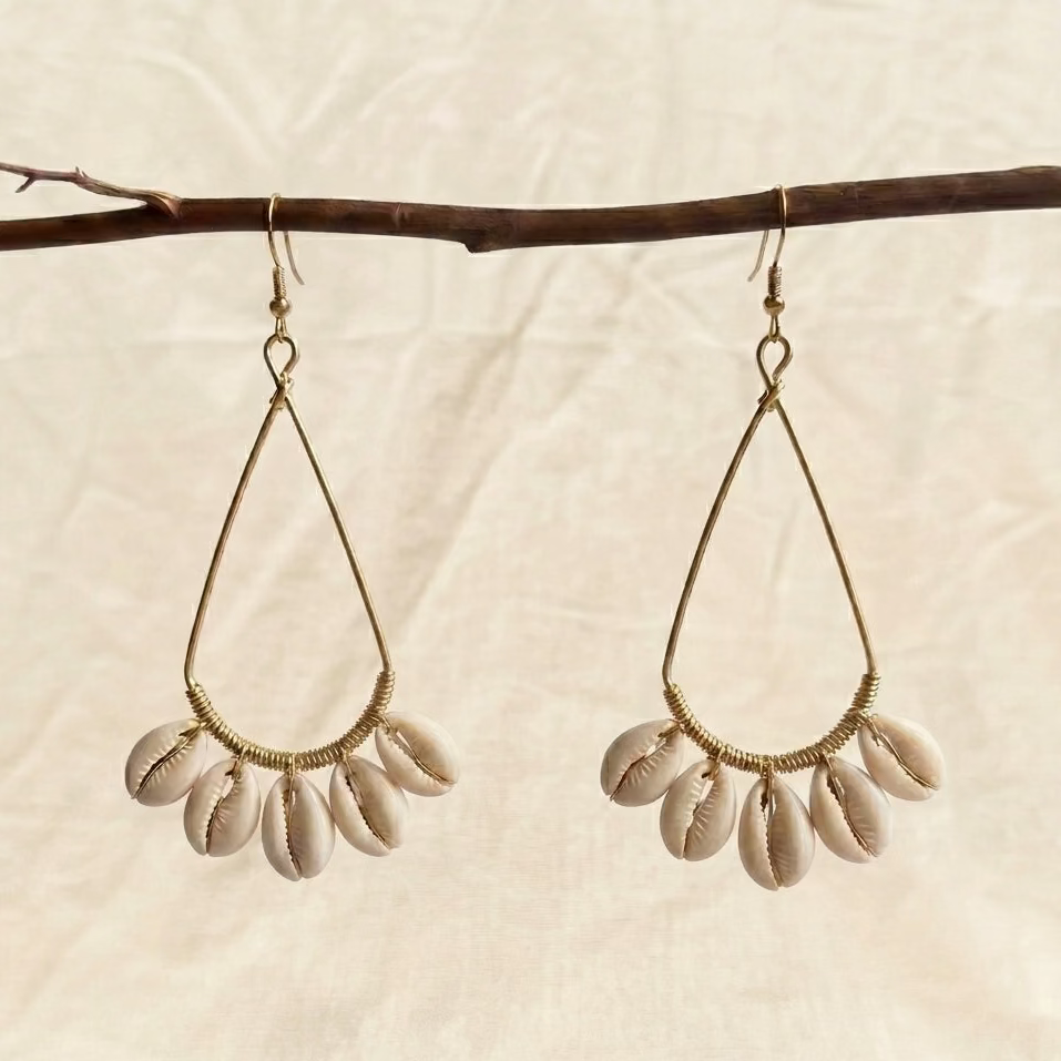 Cowry Oval Earrings